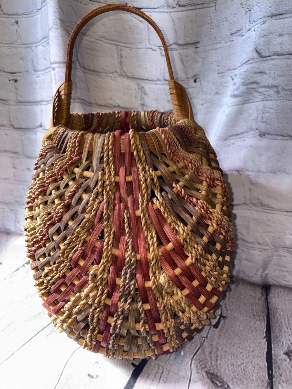 Harvest Egg Gathering Buttocks Butt Basket Bent Wood Handle Multicolored Vintage